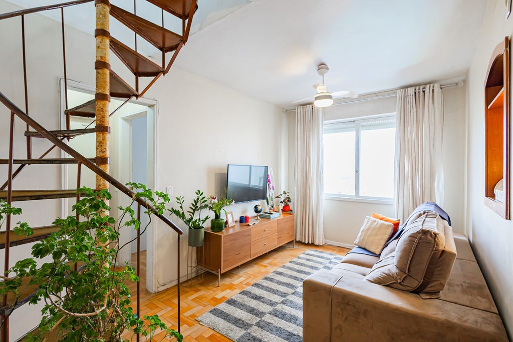 Cobertura Duplex para venda no bairro Passo da Areia em Porto Alegre