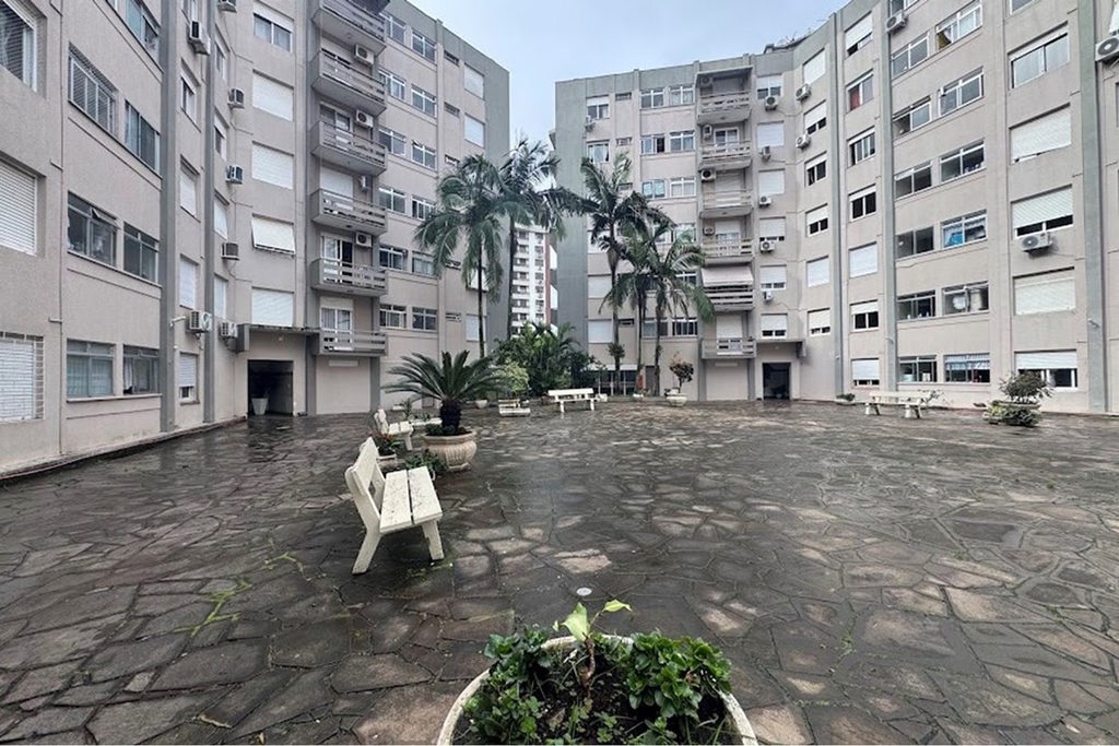 Apartamento para venda no bairro Jardim Lindóia em Porto Alegre