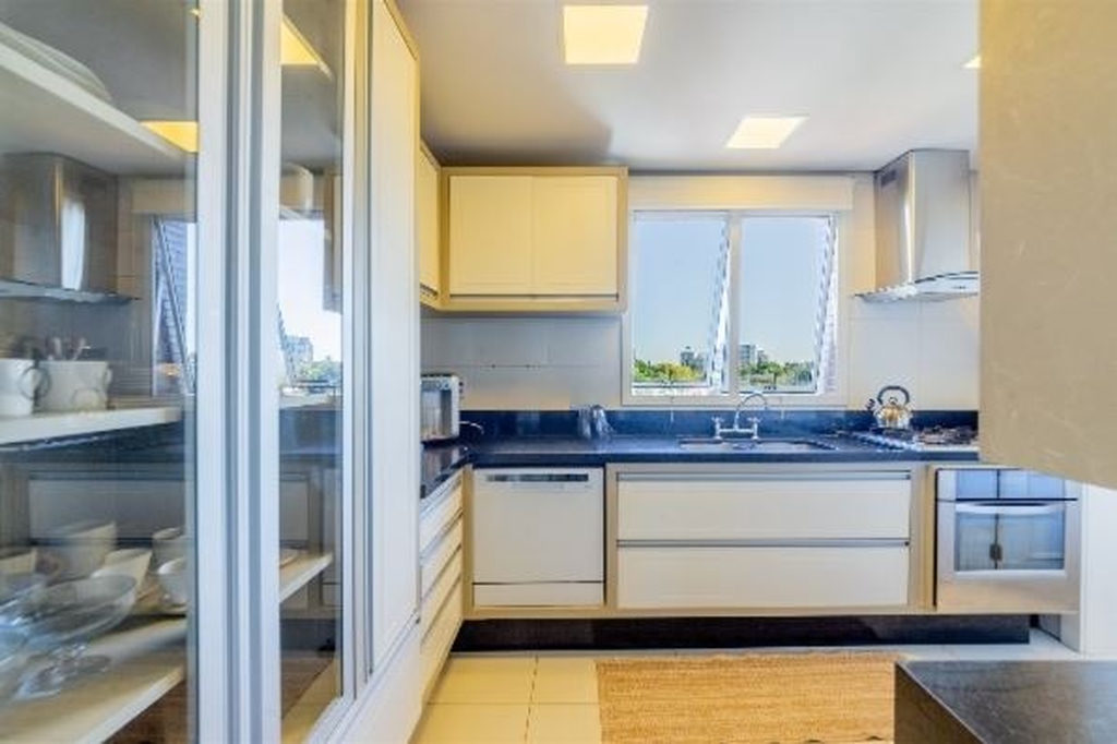Apartamento para venda no bairro Boa Vista em Porto Alegre