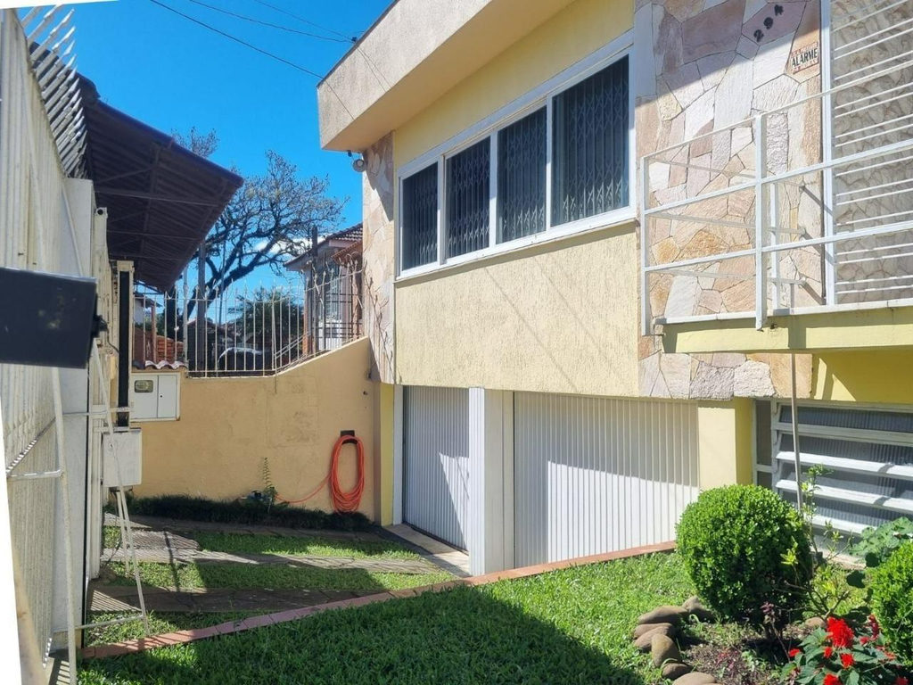 Casa para venda no bairro Teresópolis em Porto Alegre
