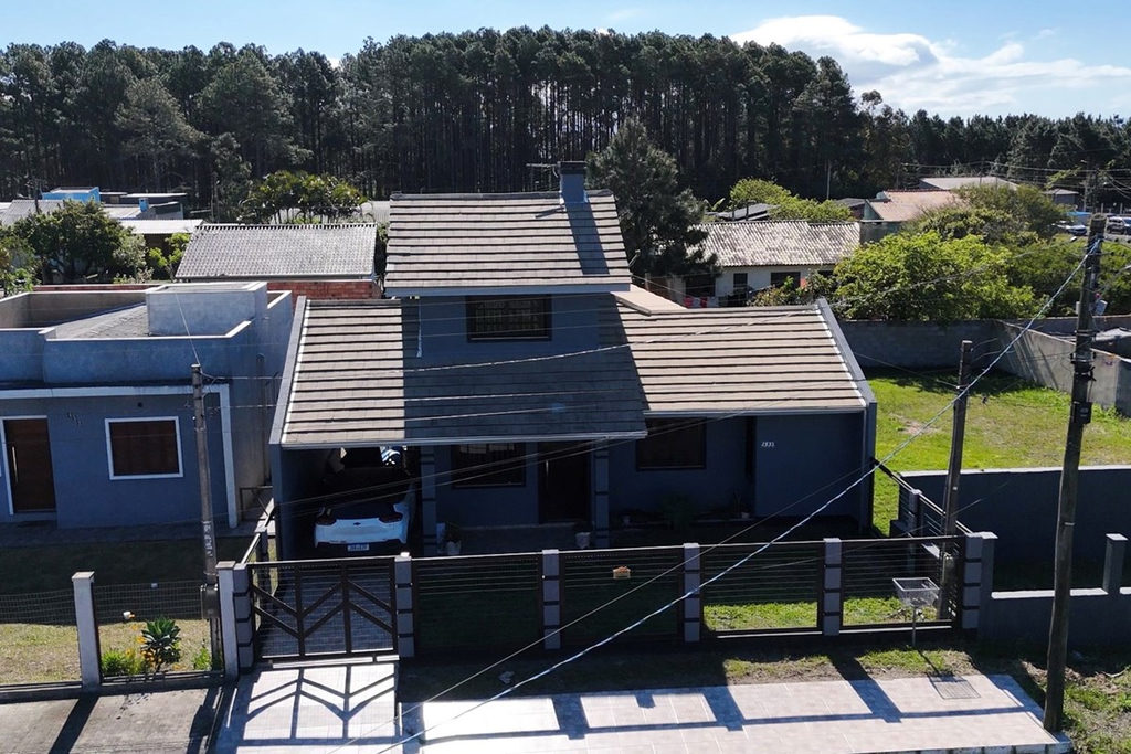 Casa para venda no bairro Capão Novo em Capão da Canoa
