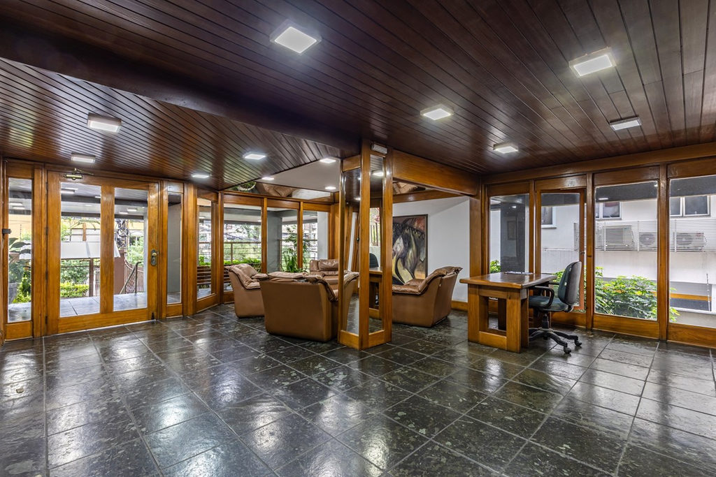Apartamento para venda no bairro Rio Branco em Porto Alegre