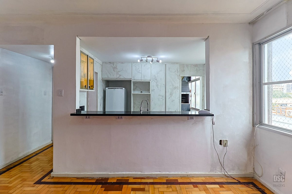 Apartamento para venda no bairro Santa Cecília em Porto Alegre