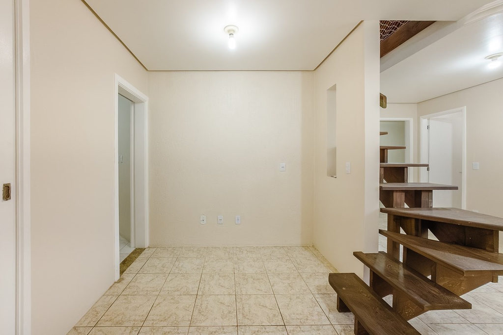 Casa em Condomínio para venda no bairro Rio Branco em Canoas