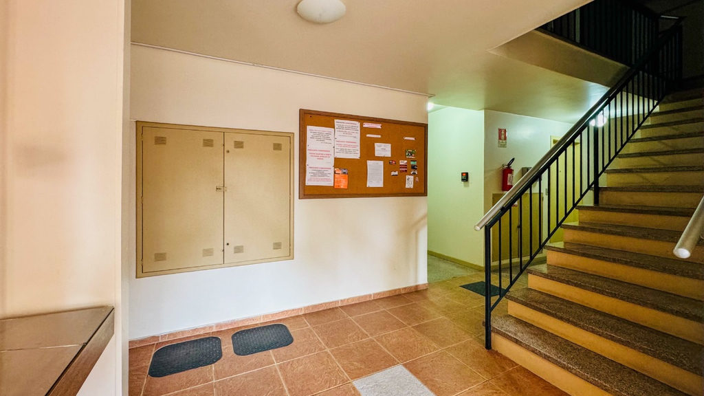 Apartamento para venda no bairro Vila João Pessoa em Porto Alegre