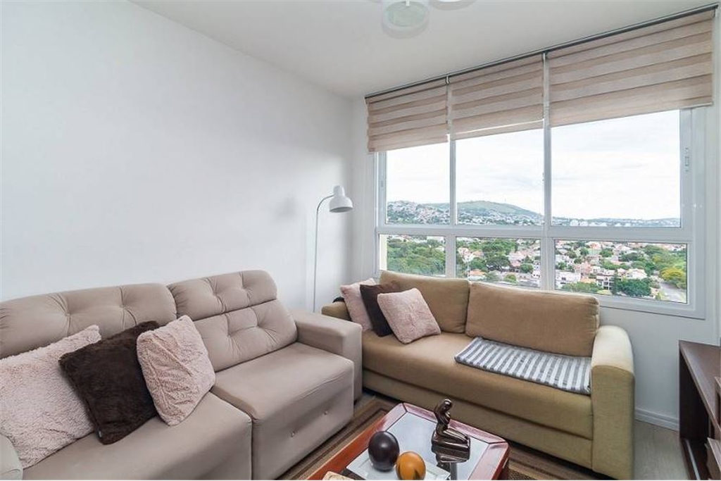 Apartamento para venda no bairro Jardim Carvalho em Porto Alegre