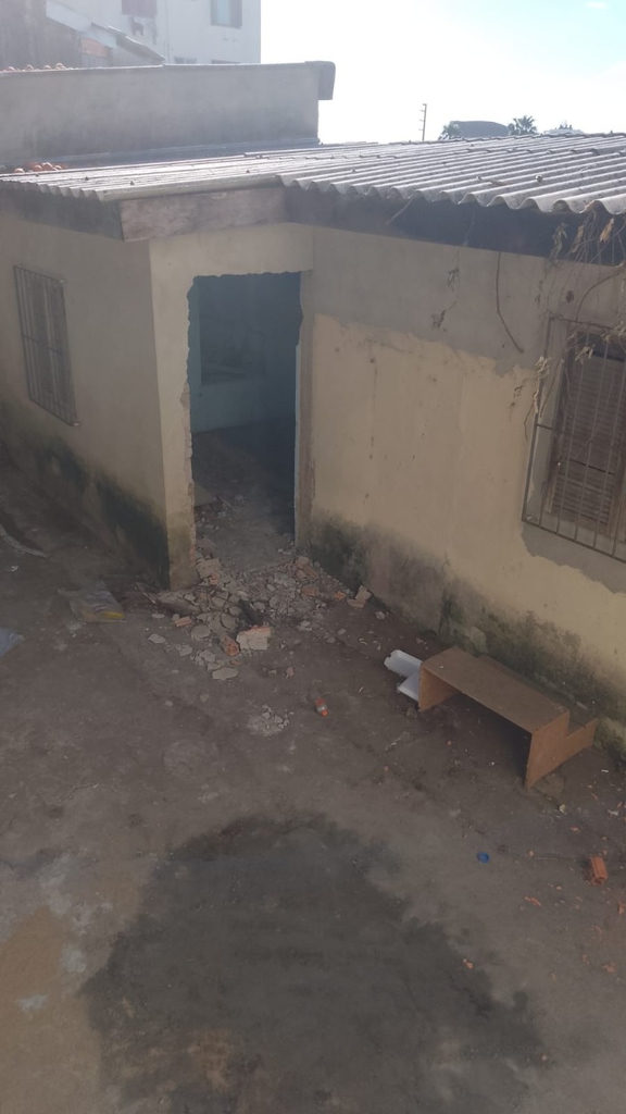 Casa para venda no bairro Santo Antônio em Porto Alegre