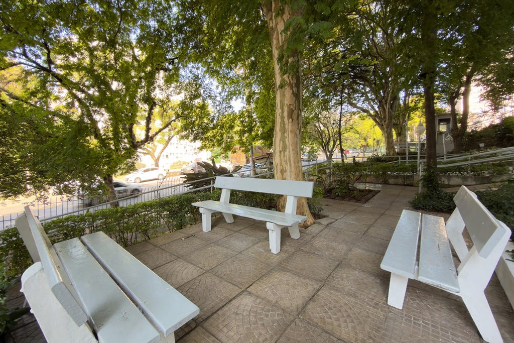 Apartamento para venda no bairro Jardim Itu Sabará em Porto Alegre