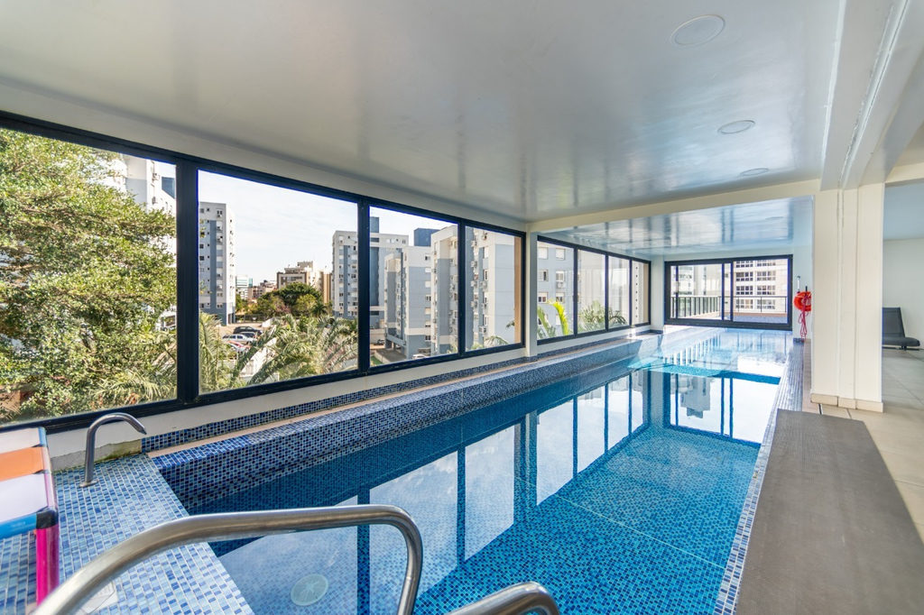 Apartamento para venda no bairro Vila Jardim em Porto Alegre