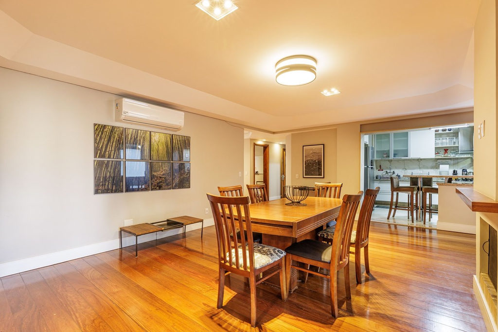 Apartamento para venda no bairro Rio Branco em Porto Alegre