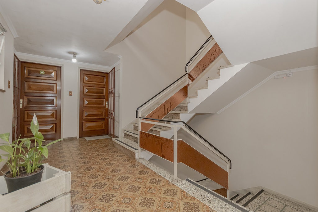 Apartamento para venda no bairro Menino Deus em Porto Alegre