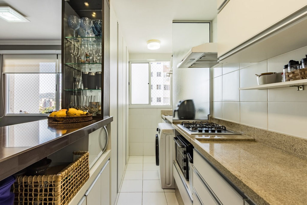 Apartamento para venda no bairro Vila Ipiranga em Porto Alegre