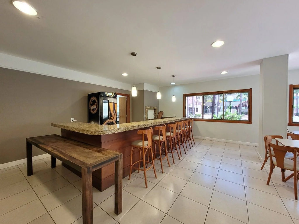 Apartamento para venda no bairro Menino Deus em Porto Alegre