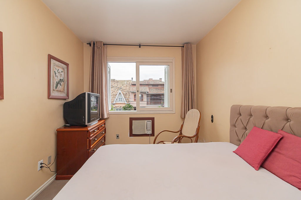 Apartamento para venda no bairro Santana em Porto Alegre