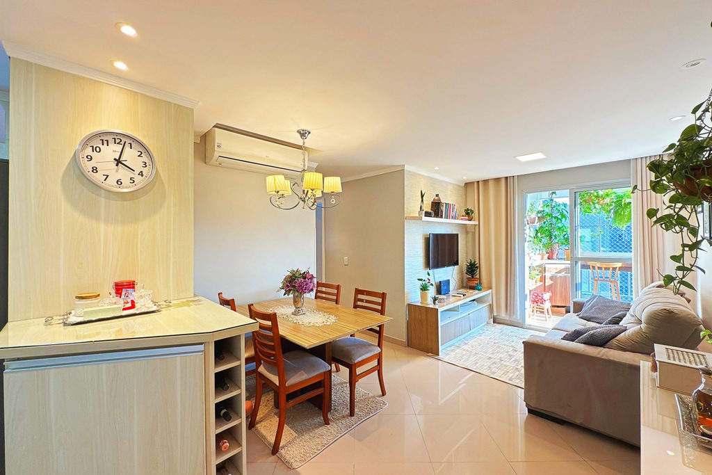 Apartamento para venda no bairro Teresópolis em Porto Alegre