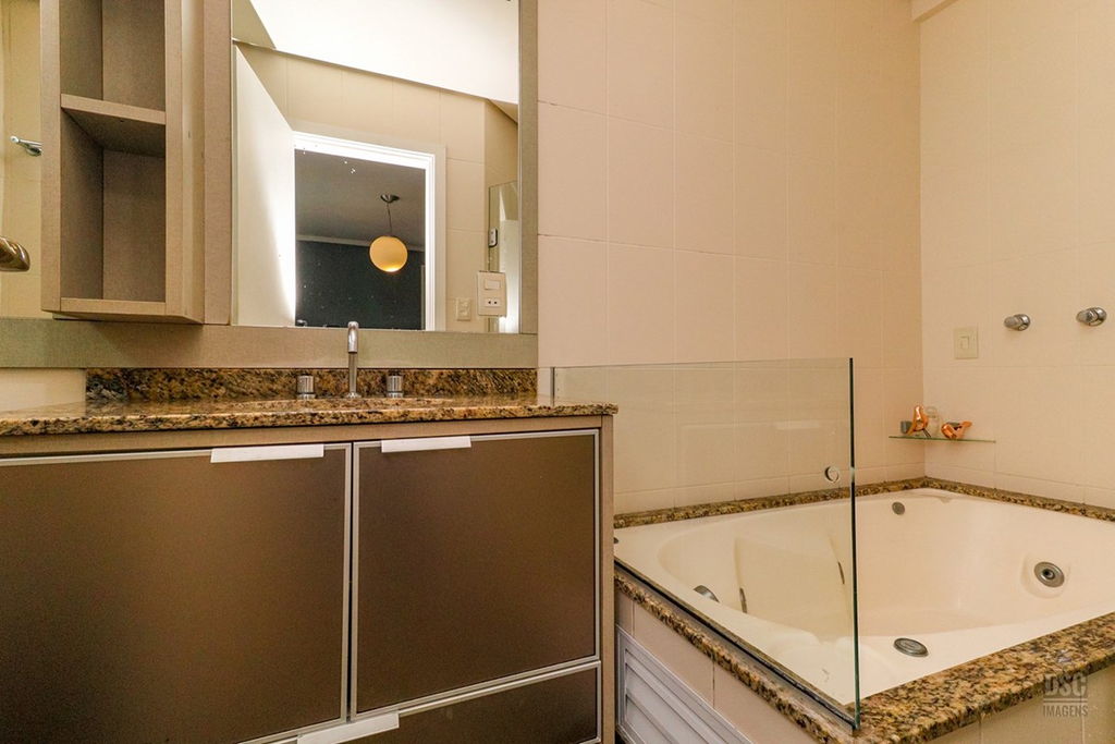 Apartamento para venda no bairro Jardim Itu em Porto Alegre