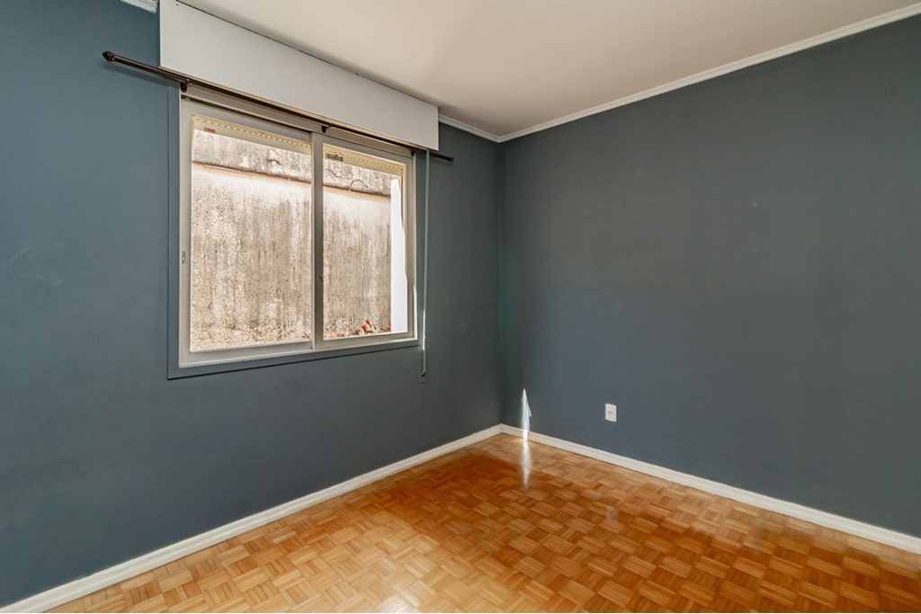 Apartamento para venda no bairro Medianeira em Porto Alegre