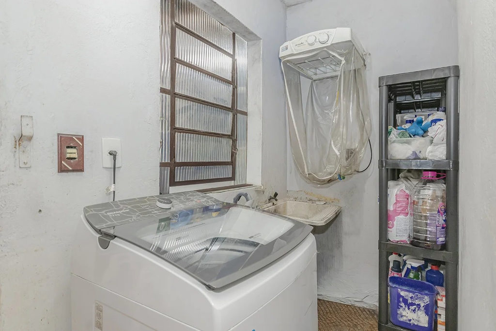 Casa para venda no bairro Jardim Botânico em Porto Alegre
