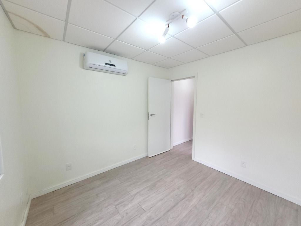 Apartamento para venda no bairro Jardim do Salso em Porto Alegre