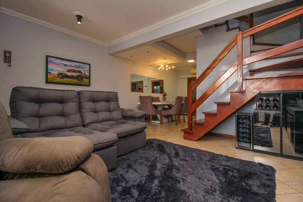 Casa para venda no bairro Hípica em Porto Alegre