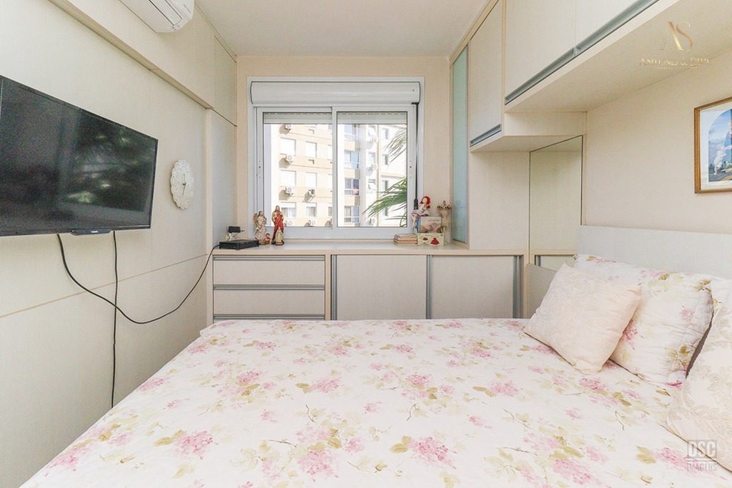 Apartamento para venda no bairro Jardim Itu em Porto Alegre