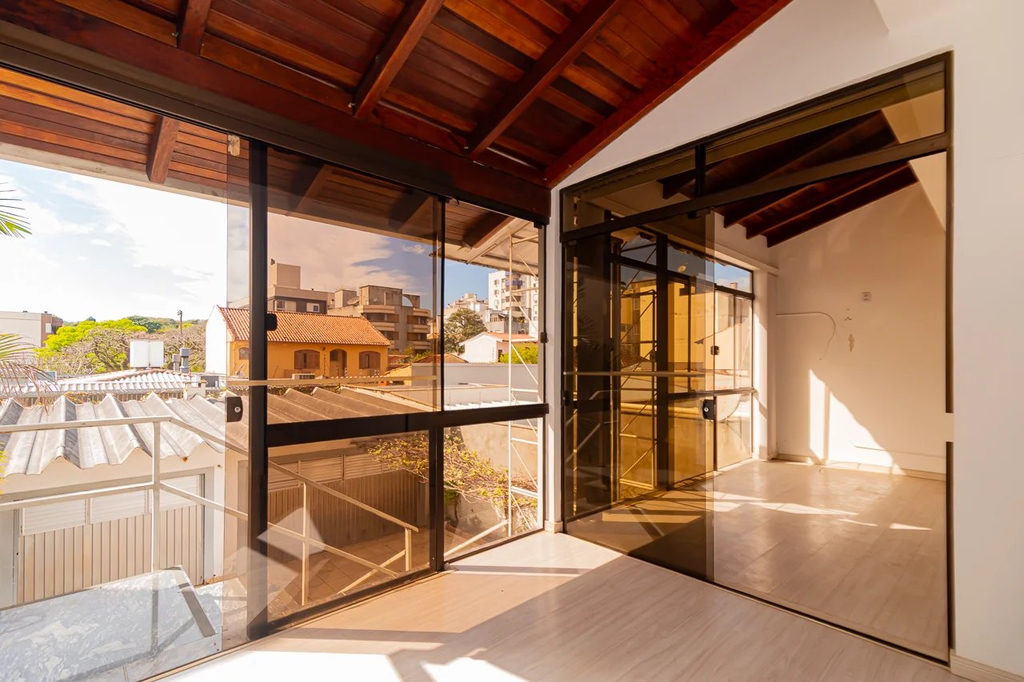 Casa para venda no bairro Higienópolis em Porto Alegre