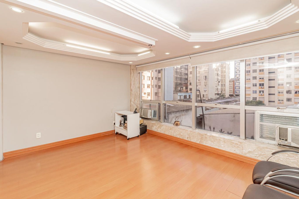 Sala para venda no bairro Centro Histórico em Porto Alegre