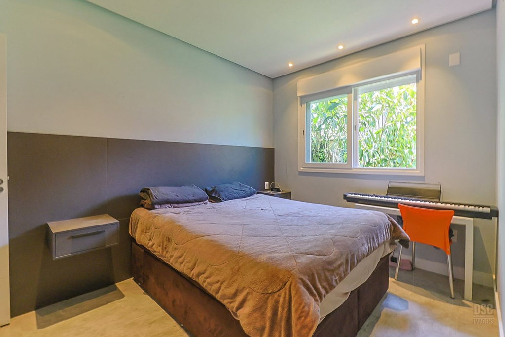 Casa para venda no bairro Jardim Isabel em Porto Alegre