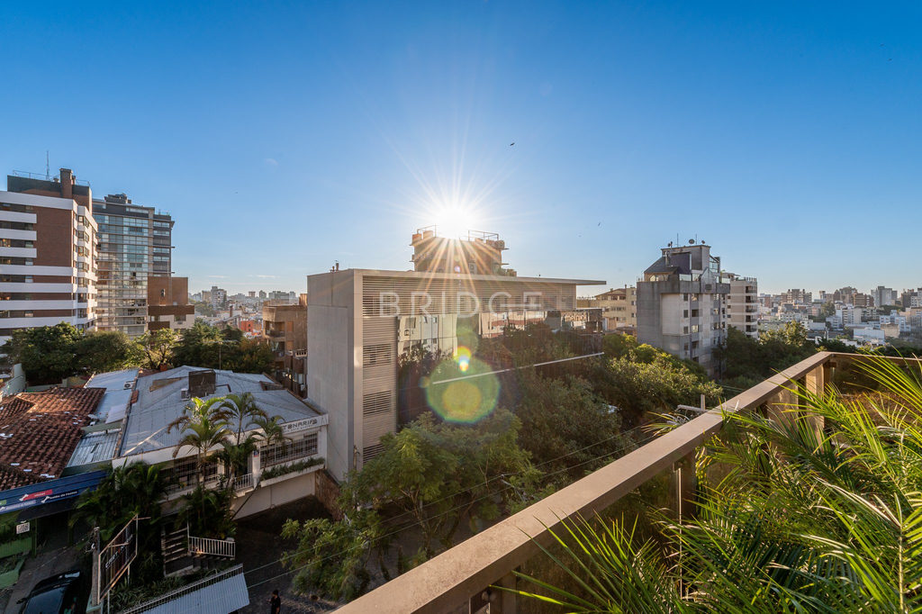 Cobertura Duplex para venda no bairro Mont Serrat em Porto Alegre