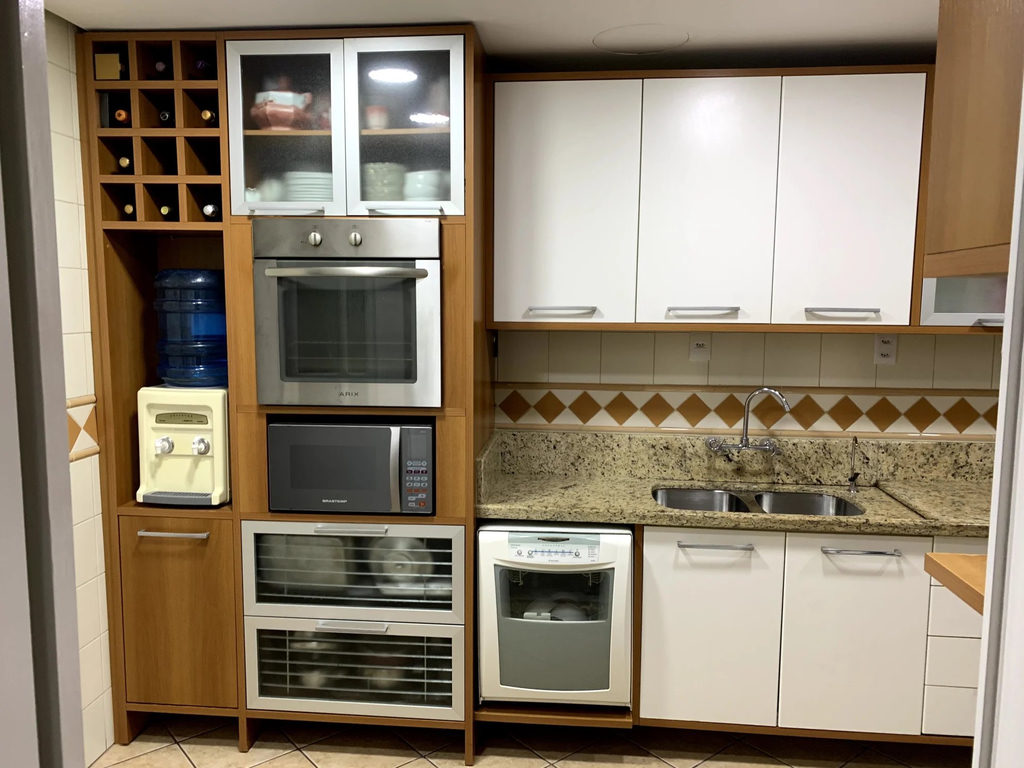 Casa para venda no bairro Jardim Itu em Porto Alegre