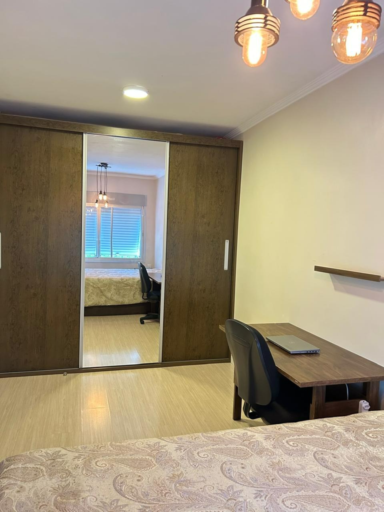 Apartamento para venda no bairro Azenha em Porto Alegre