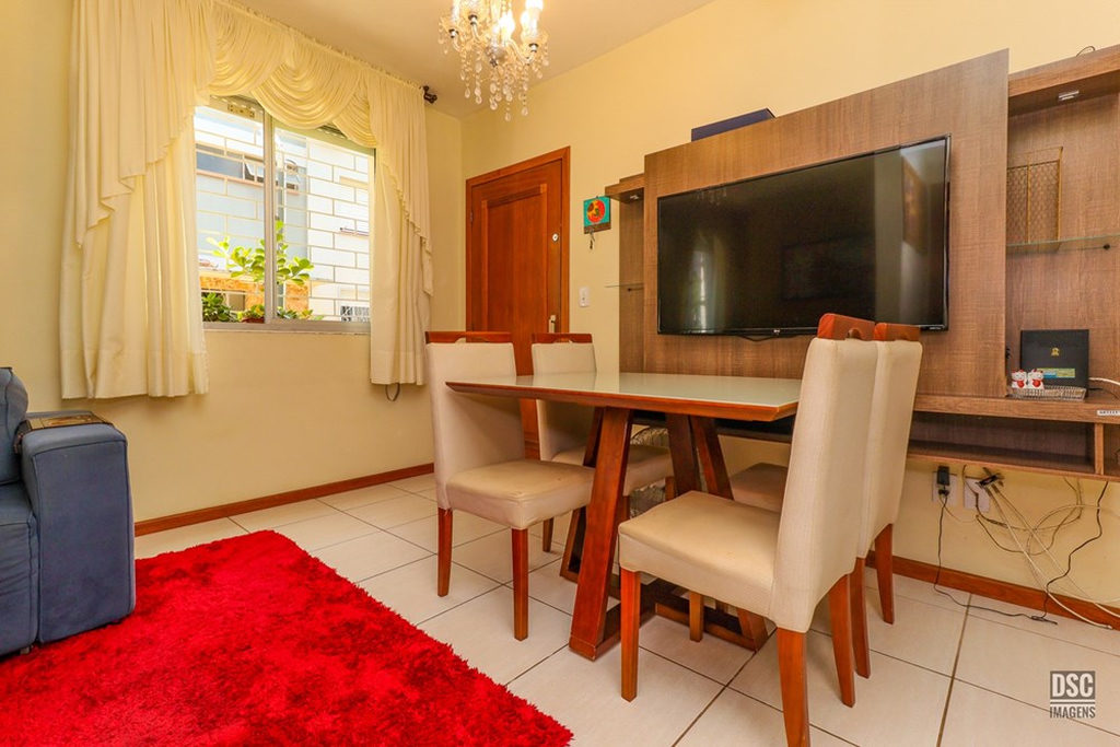 Apartamento para venda no bairro Jardim Itu Sabará em Porto Alegre