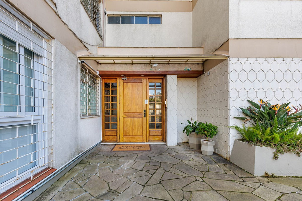 Apartamento para venda no bairro Passo da Areia em Porto Alegre