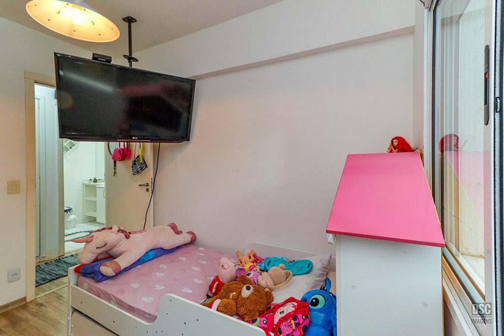 Apartamento para venda no bairro Vila Ipiranga em Porto Alegre
