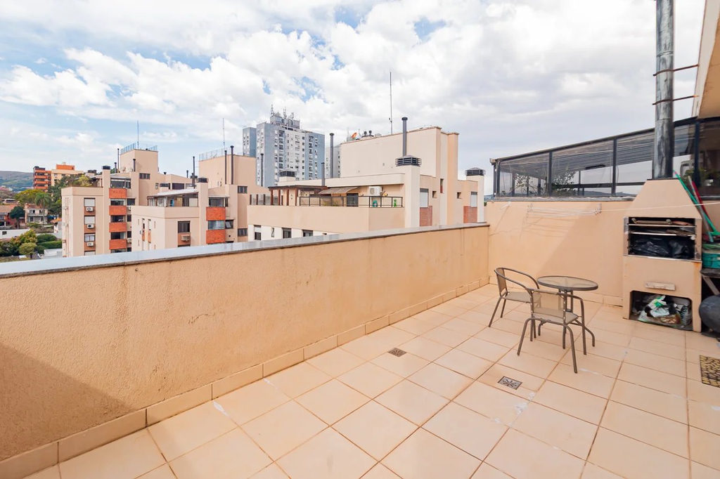 Cobertura Duplex para venda no bairro Cristal em Porto Alegre