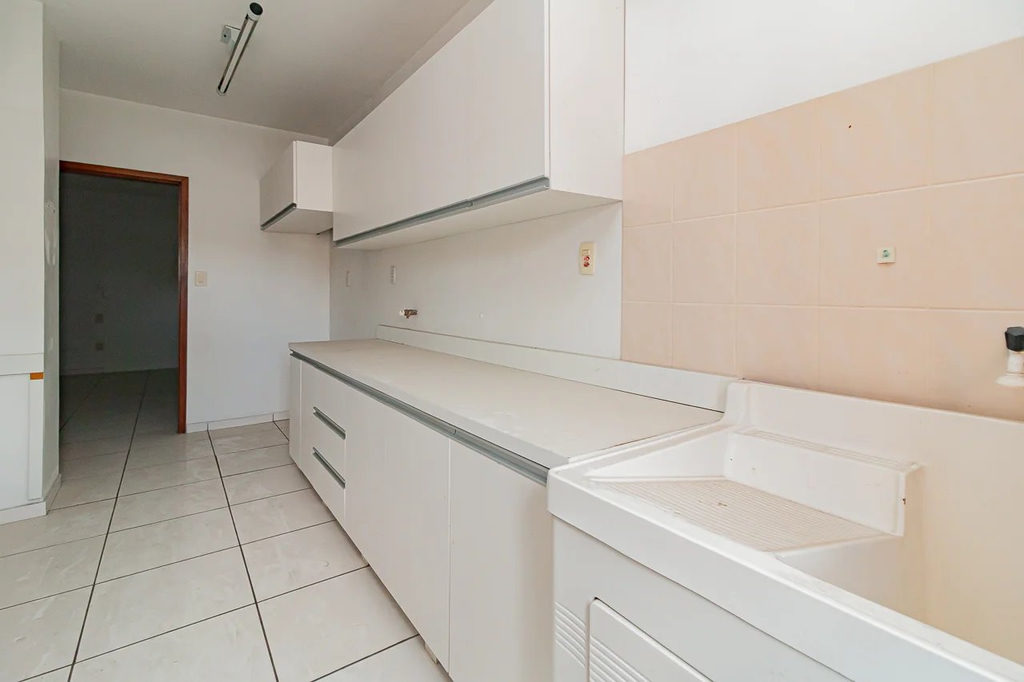 Casa para venda no bairro Higienópolis em Porto Alegre