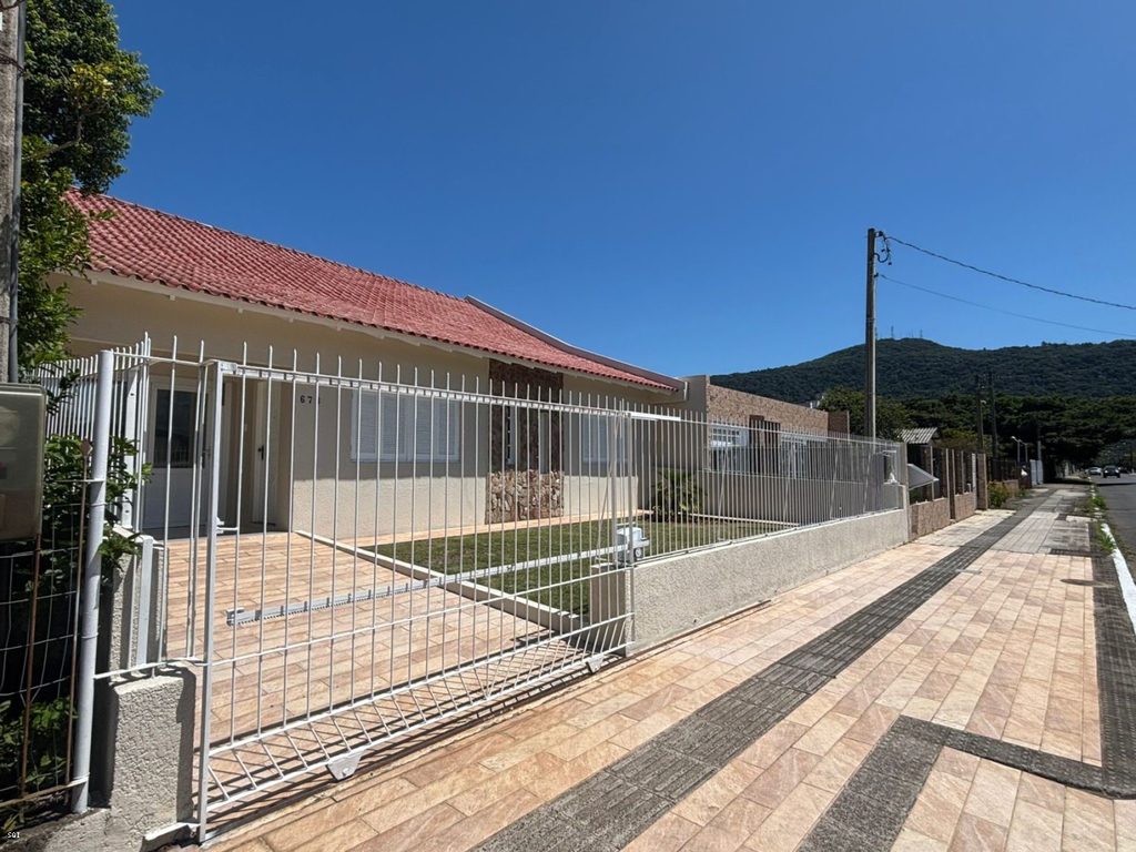 Casa para venda no bairro Centro em Osório