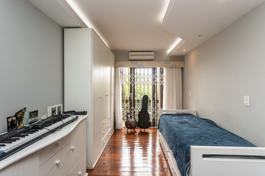 Casa para venda no bairro Teresópolis em Porto Alegre