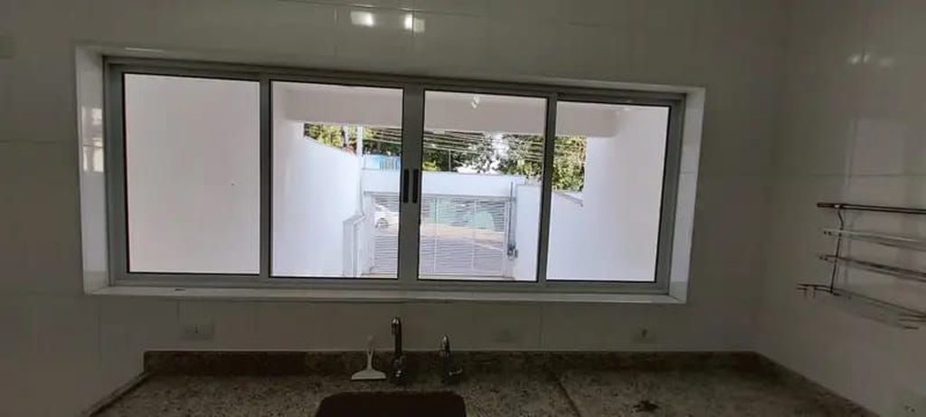 Casa, 4 quartos, 230 m² - Foto 19