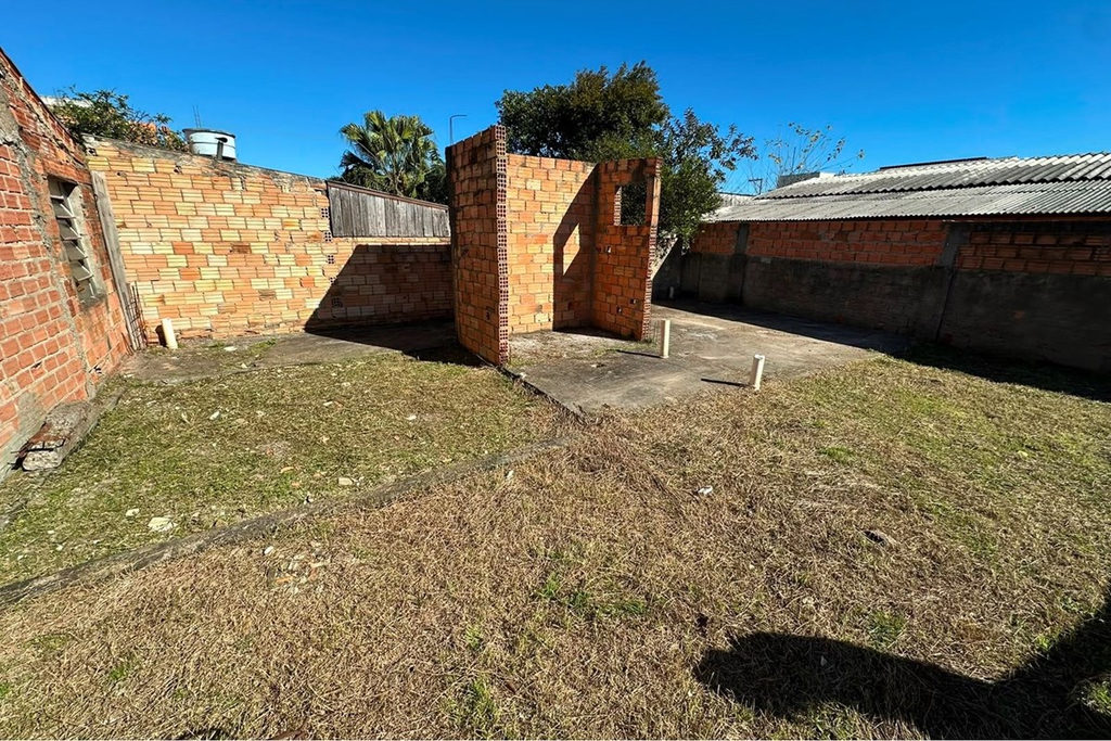 Casa para venda no bairro Harmonia em Canoas