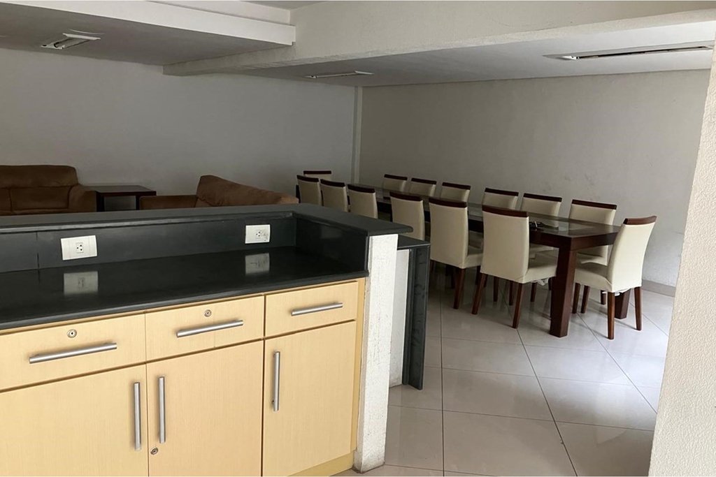 Apartamento para venda no bairro Auxiliadora em Porto Alegre
