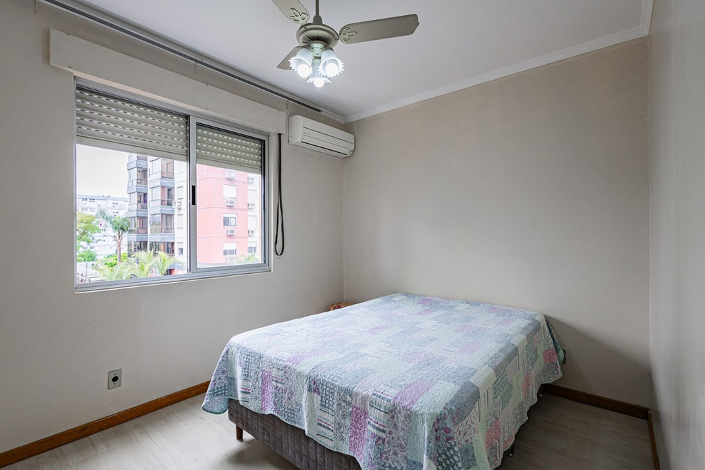 Apartamento para venda no bairro Partenon em Porto Alegre