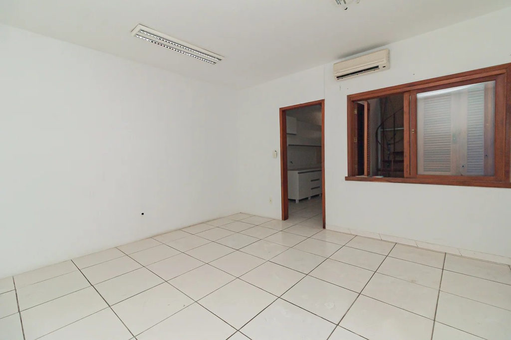 Casa para venda no bairro Higienópolis em Porto Alegre