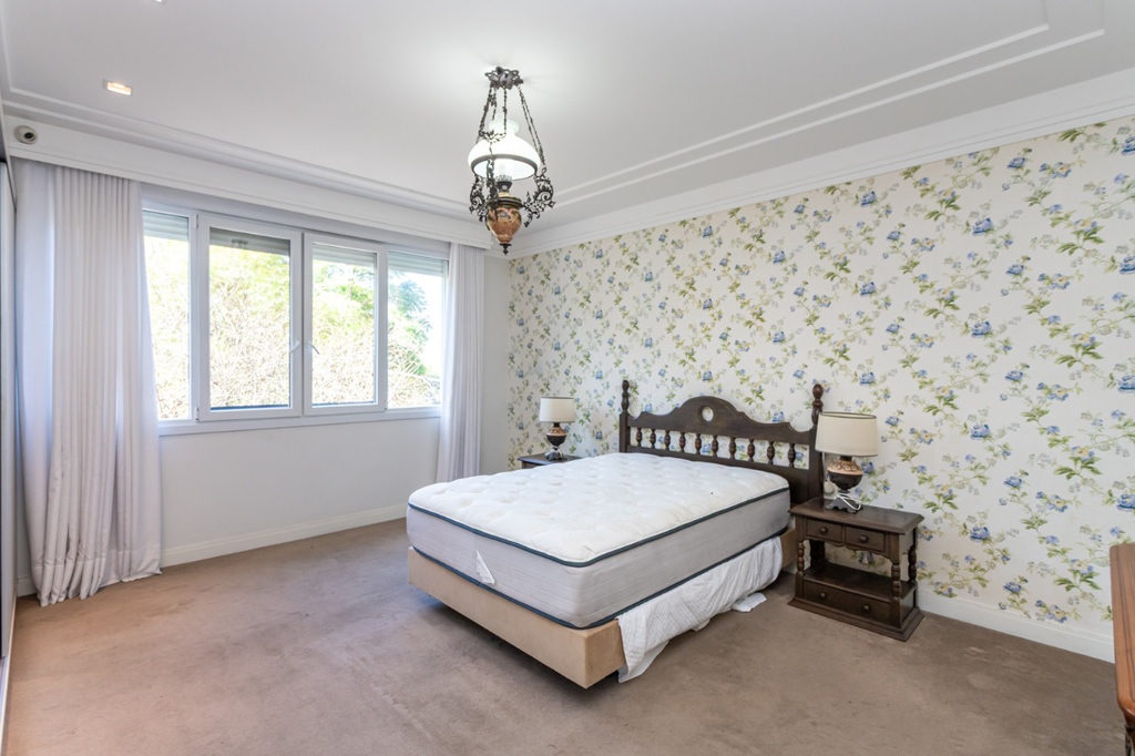 Apartamento para venda no bairro Moinhos de Vento em Porto Alegre