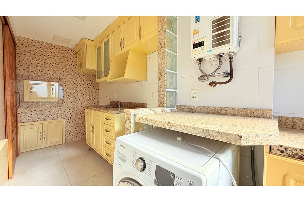 Apartamento para venda no bairro Menino Deus em Porto Alegre