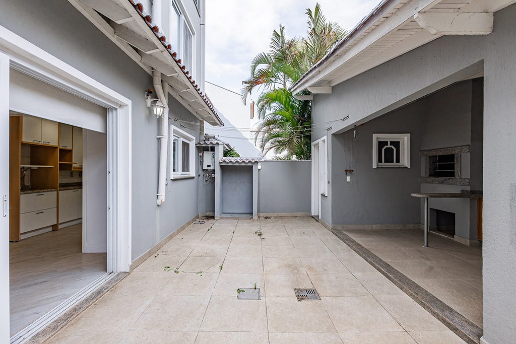 Casa em Condomínio para venda no bairro Sarandi em Porto Alegre