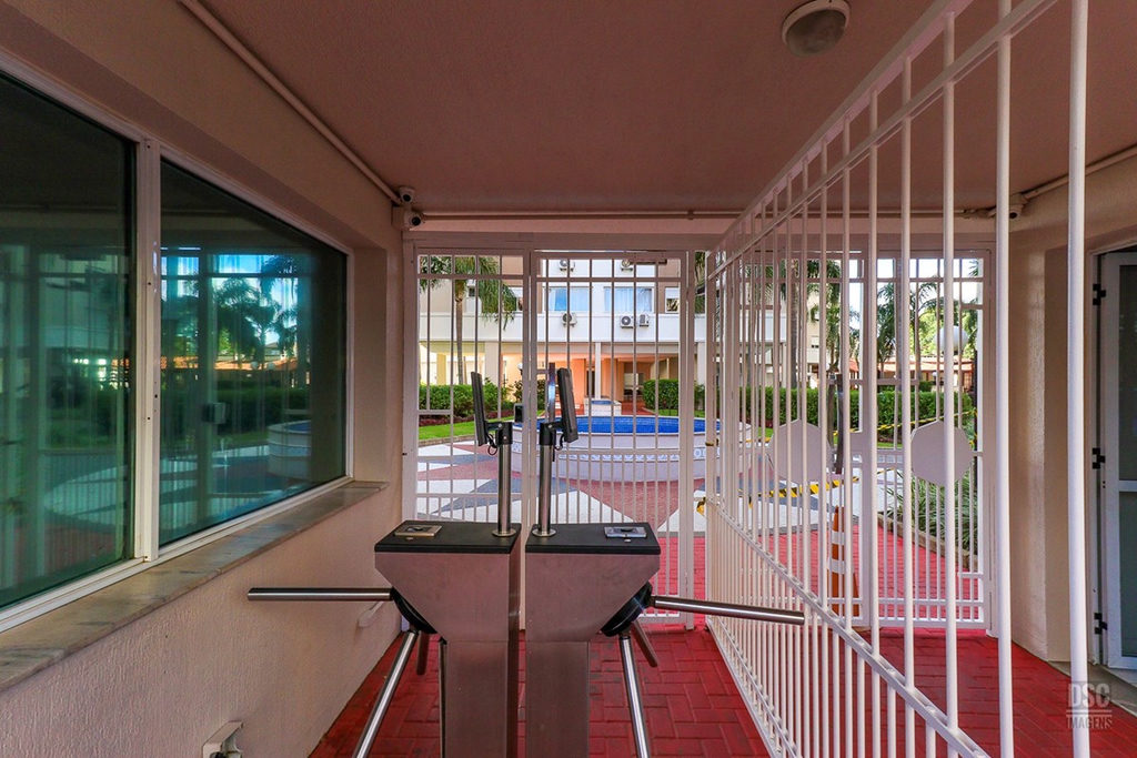 Apartamento para venda no bairro Vila Ipiranga em Porto Alegre