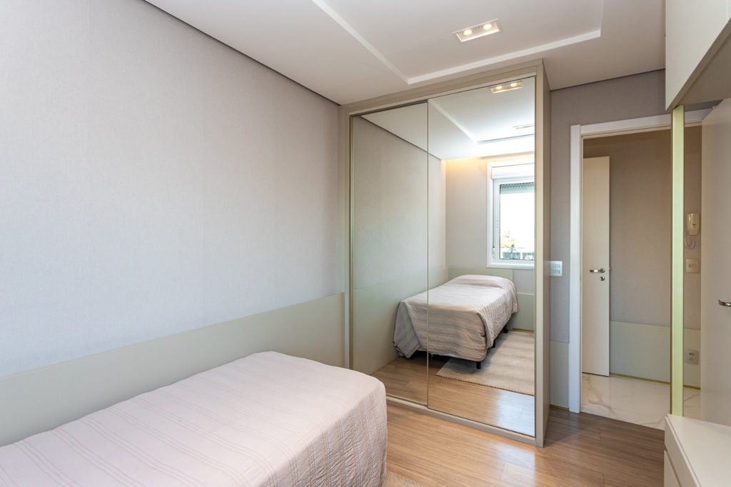 Apartamento para venda no bairro Petrópolis em Porto Alegre