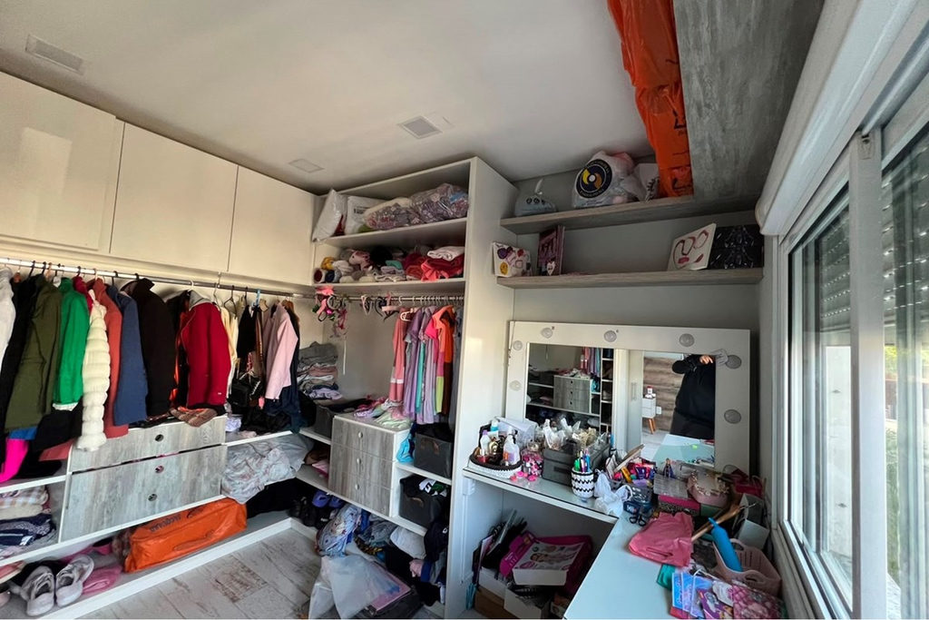 Casa em Condomínio para venda no bairro Lomba do Pinheiro em Porto Alegre