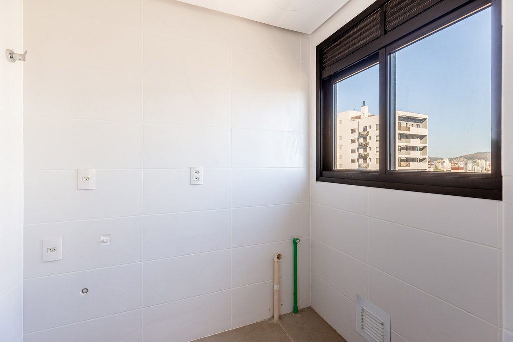 Apartamento para venda no bairro Santa Cecília em Porto Alegre
